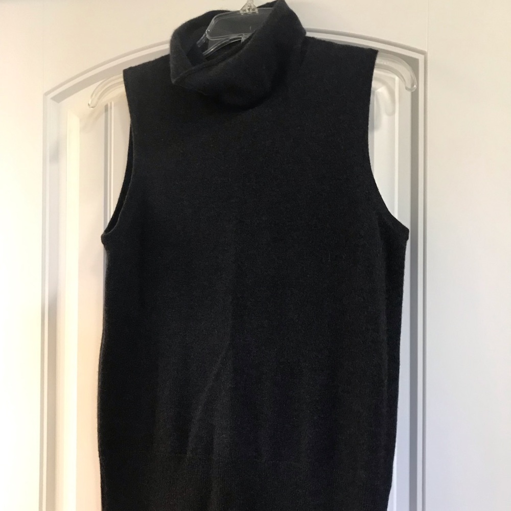Cashmere sweater
